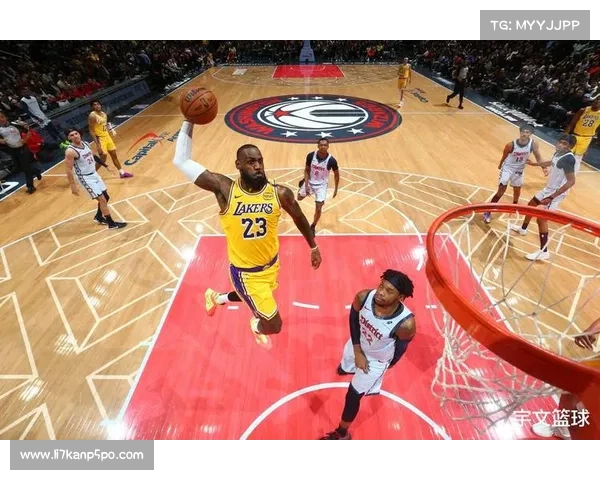 27日11:30视频直播NBA常规赛湖人vs灰熊 科比欲止连败 27日11:30视频直播NBA常规赛湖人vs灰熊 科比欲止连败