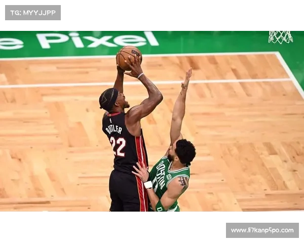 NBA-洛瑞35分韦德16分 猛龙4-3胜热火进东决创历史