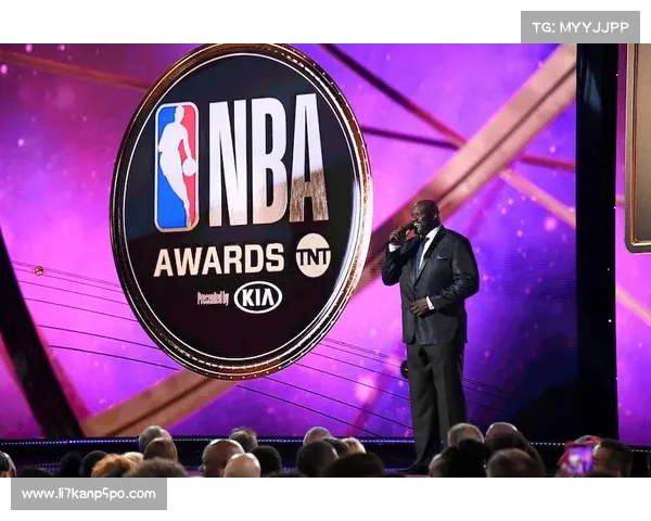 NBA颁奖礼:字母哥获常规赛MVP,东契奇当选最佳新秀 NBA颁奖礼:字母哥获常规赛MVP,东契奇当选最佳新秀